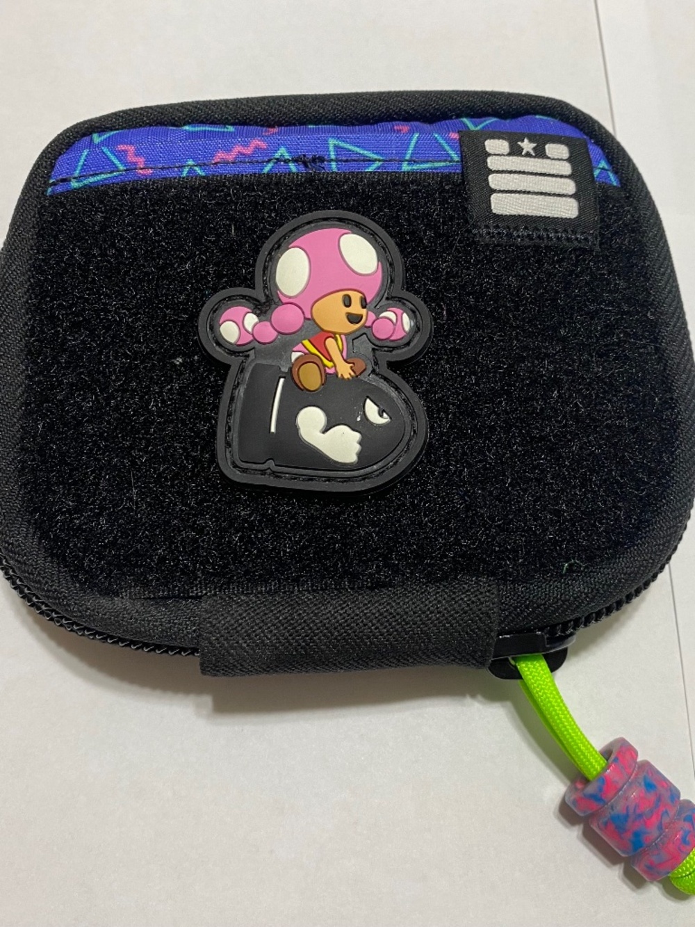 Glows in the dark. EDC mini, Wiscoworks beads. Glow-in-the dark materials.